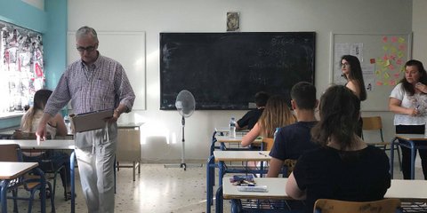 Πανελλήνιες 2019: Καθηγητές και μαθητές ετοιμάζονται