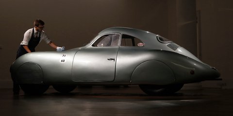 Η παλαιότερη Πόρσε 64 μοντέλο του 1939, προσωπικό αυτοκίνητο του Φέρντιναντ Πόρσε, σε δημοπρασία στο Sotheby’s