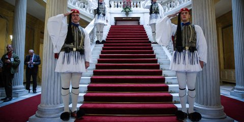 Μέσα στο Προεδρικό Μέγαρο