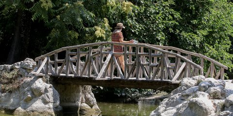 Αναζητώντας λίγη δροσιά στην Αθήνα