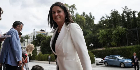Η υπουργός Εργασίας και Κοινωνικής Ασφάλισης, Νίκη Κεραμέως