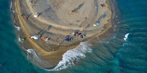Ποσείδι: Το ακρωτήρι της Κασσάνδρας, στη Χαλκιδική 