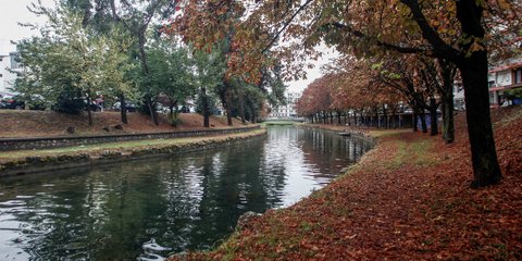 Σαν σκηνή από ταινία μοιάζει το φθινόπωρο στα Τρίκαλα 