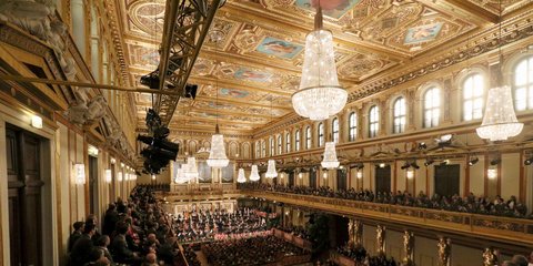 Πρόβα της Φιλαρμονικής της Βιέννης για την παραδοσιακή Πρωτοχρονιάτικη συναυλία στη χρυσή αίθουσα του Musikverein /Φωτογραφία: ΑΡ