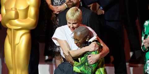 Σαρλίζ Θερόν, Σίνθια Ερίβο