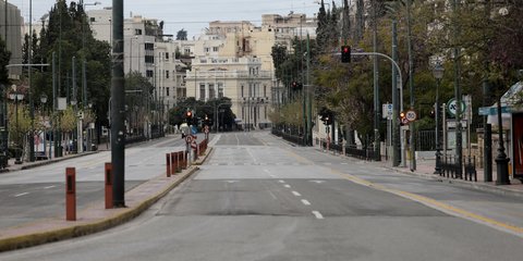 Αθήνα, μια έρημη πόλη