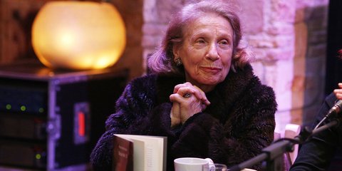 “Η Αλίκη Βουγιουκλάκη και η Τζένη Καρέζη πέθαναν πολύ νέες, δεν έπρεπε να είχαν πεθάνει”