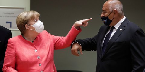 Φόρεσε τη μάσκα σου σωστά! Η Μέρκελ κάνει παρατήρηση στον Μπορίσοφ!