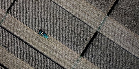 Αεροφωτογραφία από τη συγκομιδή του καλαμποκιού στο Φωτόλιβο Δράμας