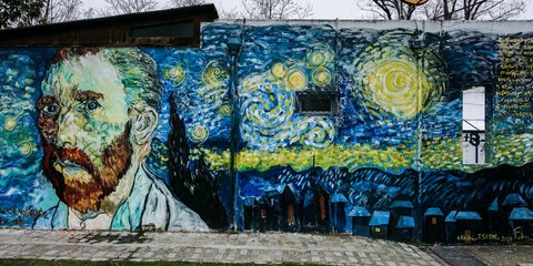 Η έναστρη νύχτα και η αυτοπροσωπογραφία του Βαν Γκόνγκ στη Δράμα