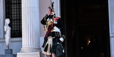 Ενας σκωτσέζος στο Μέγαρο Μαξίμου, ο υπασπιστής του πρίγκιπα Καρόλου/Eurokinissi