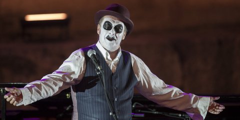 Οι σαγηνευτικοί και ανατρεπτικοί Tiger Lillies εμφανίστηκαν για μία και μοναδική παράσταση στο φωταγωγημένο Ηρώδειο / Φωτογραφία: Ippokratis Navridis / SOOC
