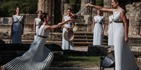Η τελετή αφής της Ολυμπιακής φλόγας στην Αρχαία Ολυμπία