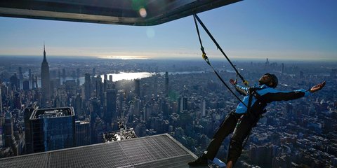 Αναρριχητής στην κορυφή ουρανοξύστη του Μανχάταν: Τρόμος ή (σχεδόν) απόλυτη αίσθηση ελευθερίας; 