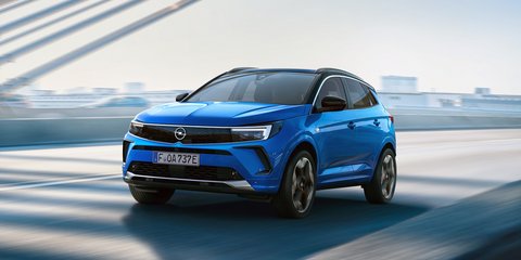 opel grandland hybrid4