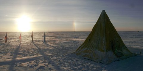 Ο ήλιος έδυσε στον Νότιο Πόλο, όπερ σημαίνει ότι ξεκινάει ο χειμώνας στην Ανταρκτική με μια νύχτα διάρκειας 6 μηνών... / NOAA Office of Oceanic and Atmospheric Research