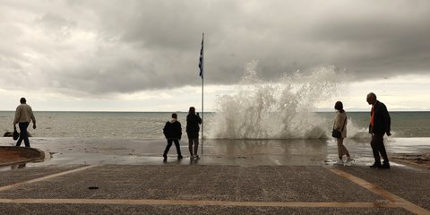 Εικόνα από την κακοκαιρία EVA στον Φλοίσβο