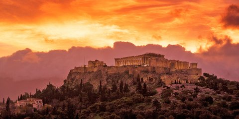 Πείτε ό,τι θέλετε για την Αθήνα: Τέτοια μαγική ανατολή πάνω από την Ακρόπολη, πουθενά αλλού 