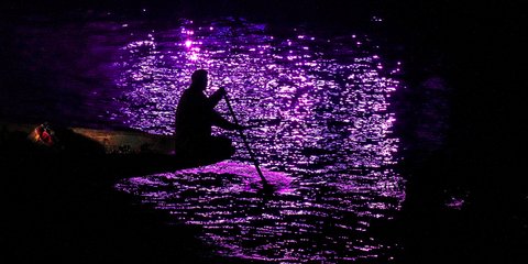 Μια ειδυλλιακή εικόνα σε λίμνη της Ινδίας