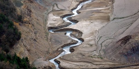 Πρωτοφανείς εικόνες ξηρασίας στην Καλονία -Ελάχιστες οι βροχές τους τελευταίους 30 μήνες/ΑΡ