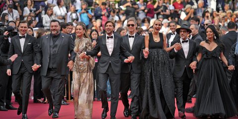 Φεστιβάλ Καννών 2023: Το κόκκινο χαλί στρώθηκε και τα φλας άστραψαν για τους celebrities