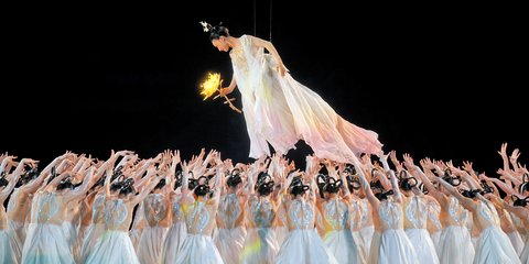 Εντυπωσιακό κλείσιμο των 19ων Αγώνων Ασίας στο Χαντζού της Κίνας 