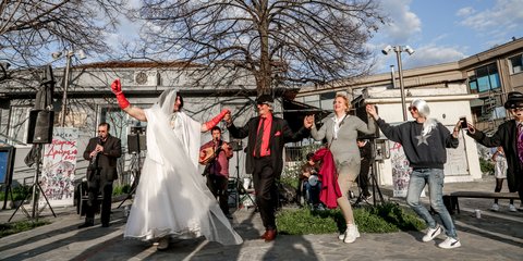  Απόκριες 2024: Το καρναβαλικό έθιμο των μπουλουκιών στη Λάρισα 