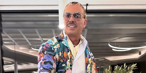 Λάκης Γαβαλάς