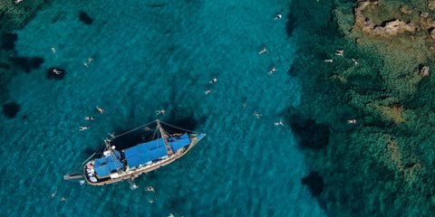 «Καλοκαίρι, η γαλάζια προκυμαία θα σε φέρει, καλοκαίρι!» -Διονύσης Σαββόπουλος
