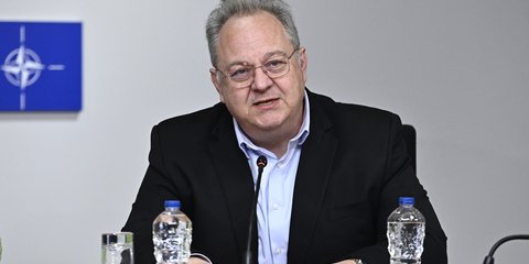 Ο Καθηγητής σεισμολογίας, Κωνσταντίνος Παπαζάχος