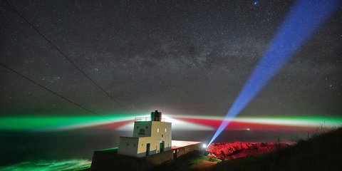 Εντυπωσιακή θέα του Γαλαξίας μας στο νυχτερινό ουρανό της Βρετανίας