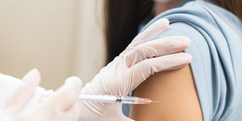 Εμβολιασμός στο χέρι πολίτη