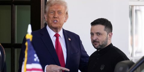 Οι πρόεδροι ΗΠΑ και Ουκρανίας, Ντόναλντ Τραμπ και Βολόντιμιρ Ζελένσκι