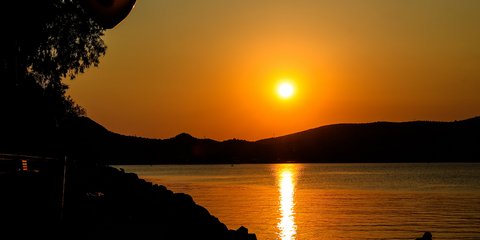 Δύση του ηλίου στο Πέραμα