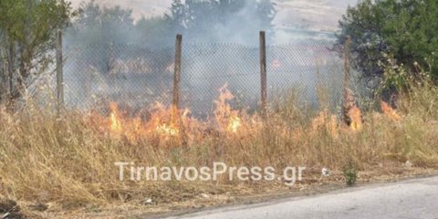Η φωτιά που ξέσπασε στον Τύρναβο