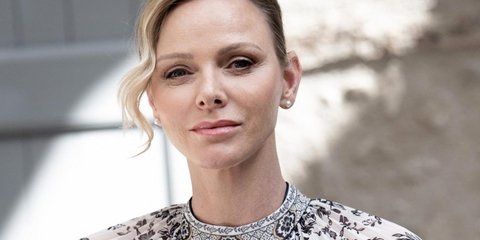 Ίδιο φόρεμα, διαφορετικό στιλ: Η Σαρλίν του Μονακό και η Μαρί Σαντάλ με το floral Zimmermann look