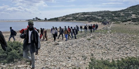Στους 578 ανέρχονται οι μετανάστες από τη Λιβύη, που προσέγγισαν με 9 βάρκες τη Γαύδο σε λιγότερο από ένα 24ωρο / ΙΝΤΙΜΕ