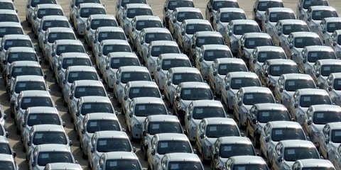 Πωλήσεις καινούργιων αυτοκινήτων 