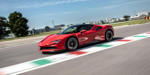 Ferrari SF90