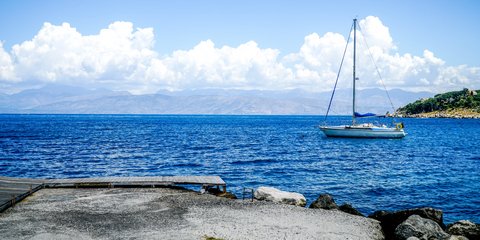 Συννεφιά και θάλασσα 