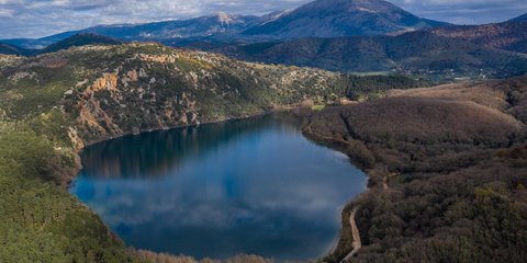 Λίμνη Ζηρού: Ενα ιδιότυπο πάρκο που δημιούργησε η φύση