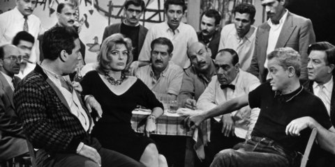 Ποτέ την Κυριακή Μελινα Ντασέν