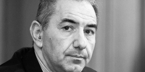 Ο Δρ. Κωνσταντίνος Μπαλωμένος