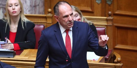 Γιώργος Γεραπετρίτης στη Βουλή