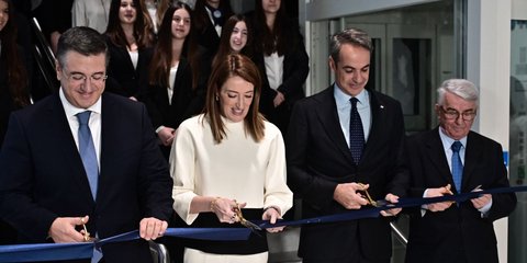 Στην Αθήνα η Ρομπέρτα Μετσόλα