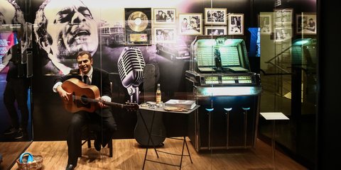 Στιγμιότυπο από το Μουσείο Προσφυγικού Ελληνισμού στην OPAP ARENA, στο γήπεδο της Α.Ε.Κ. στη Νέα Φιλαδέλφεια