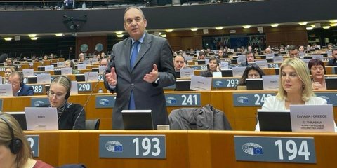 Ο Γιάννης Πλακιωτάκης