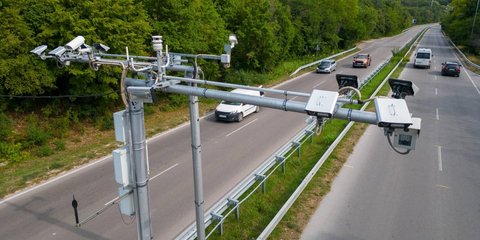 Κάμερες καταγραφής τροχαίων παραβάσεων 