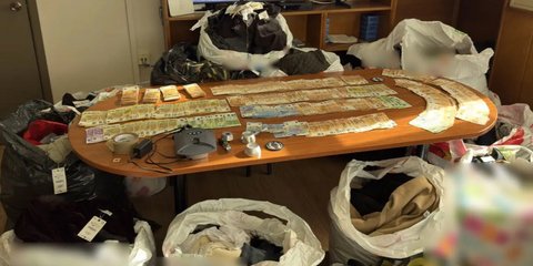 ρουχα σε σακουλες 