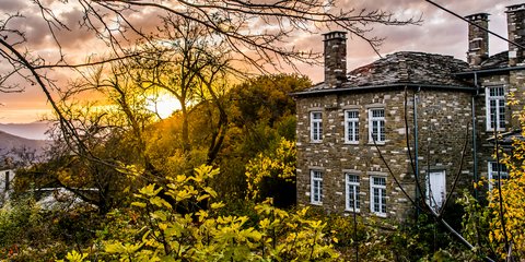 Πέτρινο σπίτι στα Ζαγοροχώρια 